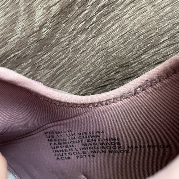 Fabletics Neopreme Sneaker - Picture 4 of 5